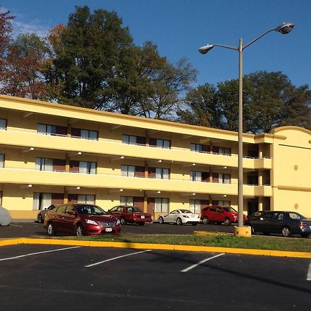 Diamond Inn & Suites Ричмънд Екстериор снимка
