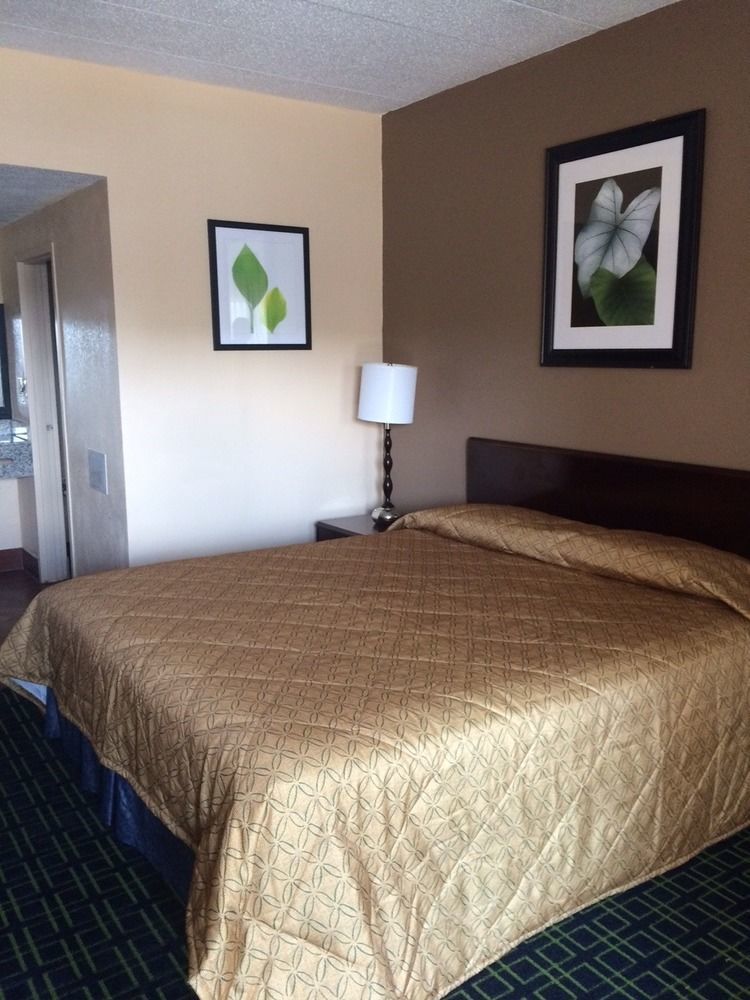 Diamond Inn & Suites Ричмънд Екстериор снимка